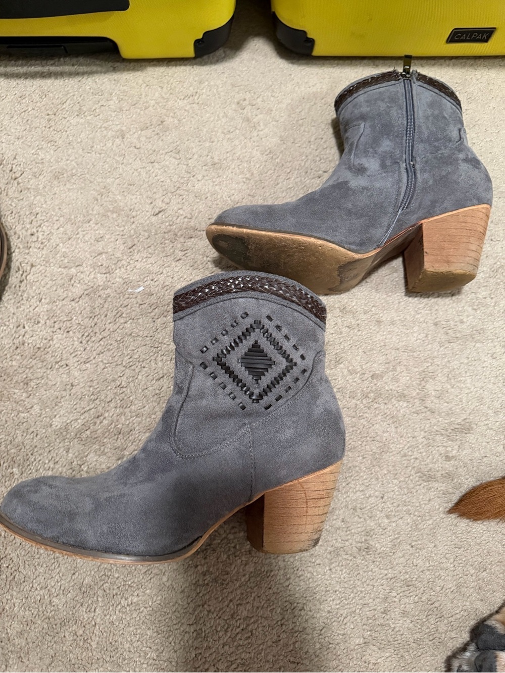 Vintage Havana Gray Suede Ankle Boots with Stacked Heel